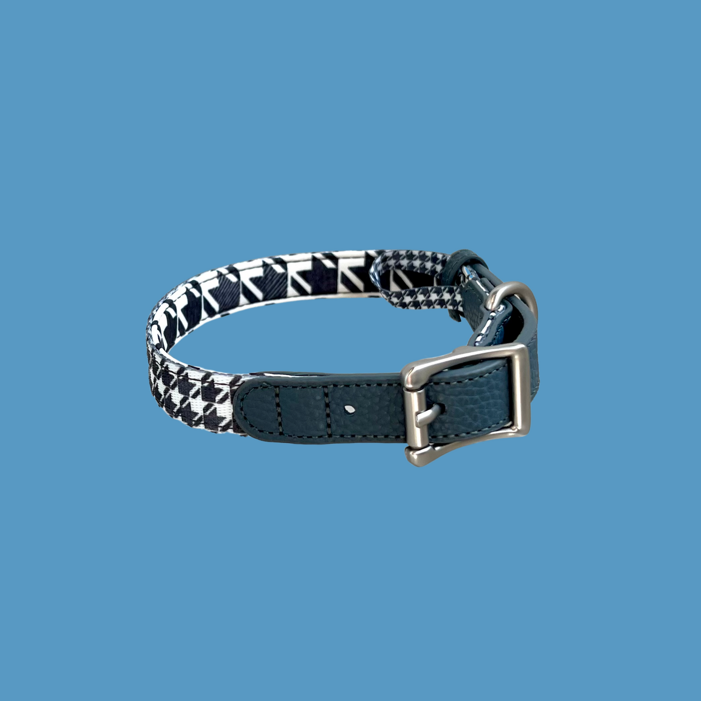 Luxe Collection | Dog Collar | Blue Houndstooth