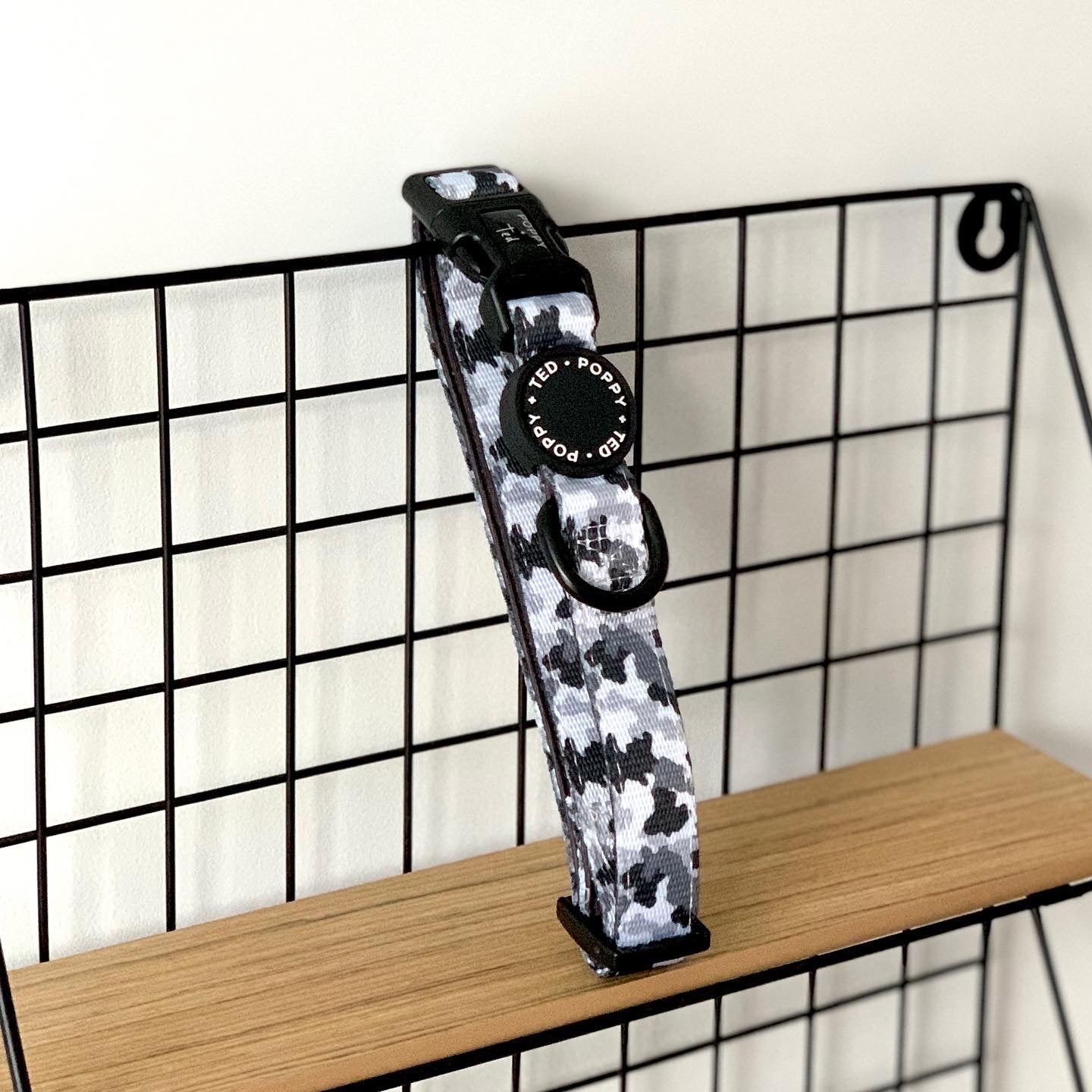 Walk + Wear | Dog Collar | The Camo